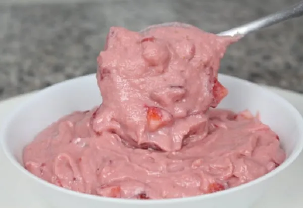 Recheio de Morango com Leite Condensado