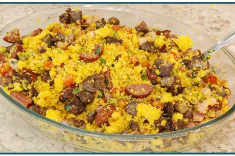 Refeição fácil e completa, um prato delicioso perfeito para 