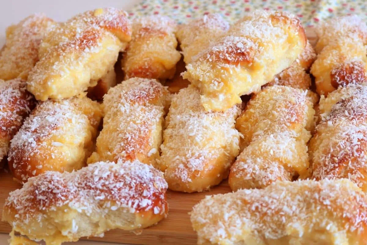 Rosquinha de creme da vovó bem fofinha que desmancha na boca