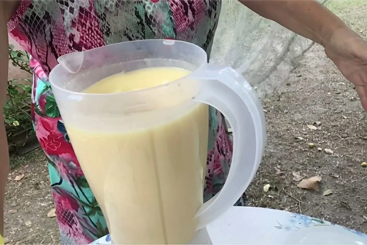 Sabão com óleo usado feito no liquidificador faz bastante es