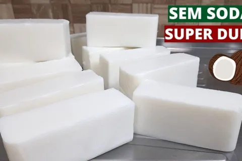 Sabão de coco caseiro em barras: super duro para deixar suas