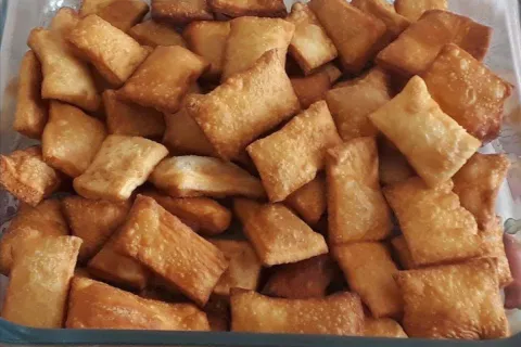 Salgadinho frito crocante bem fácil de fazer usando apenas 3