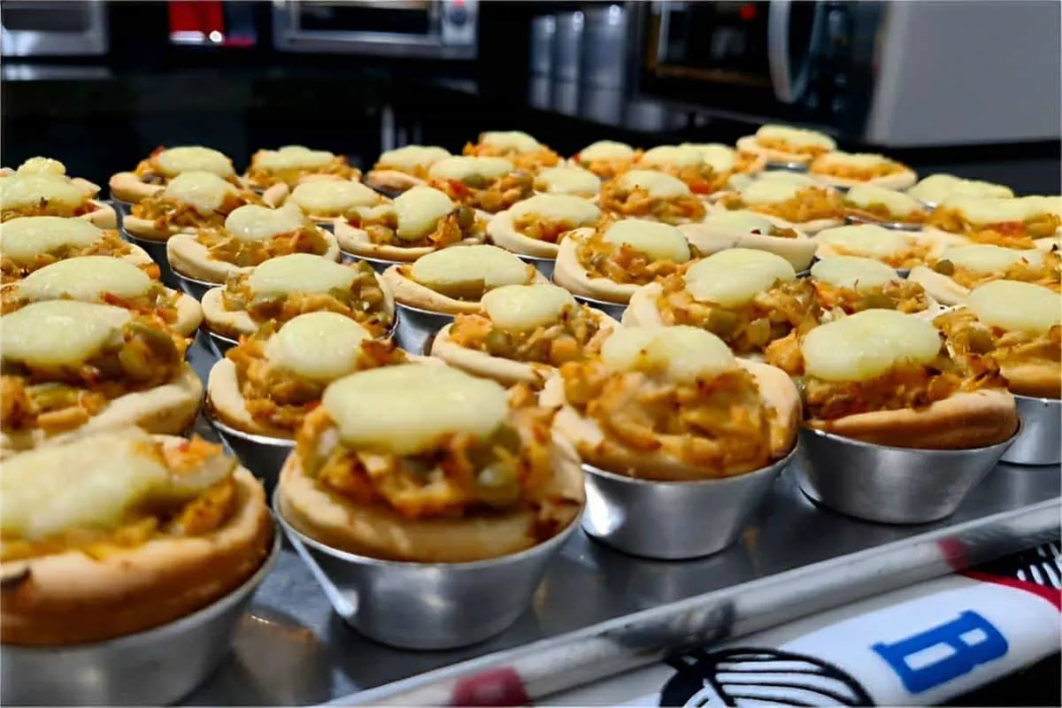 Salgado de festa assado simples fácil e delicioso para agrad