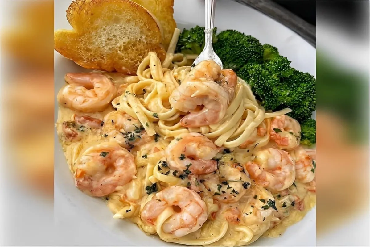 Se você adora camarão vai amar essa combinação de macarrão c