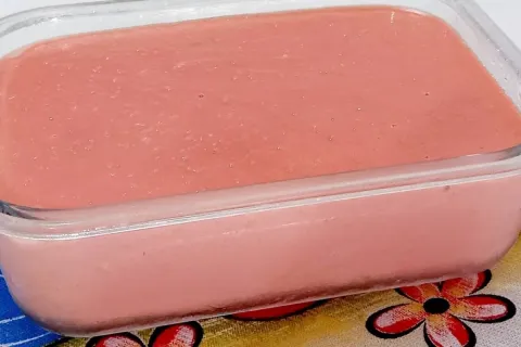 Sobremesa com 3 ingredientes rápida e econômica, que fica cr