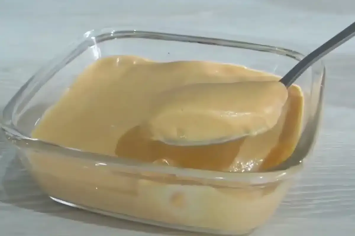 Sobremesa de 3 ingredientes sem leite condensado e sem creme