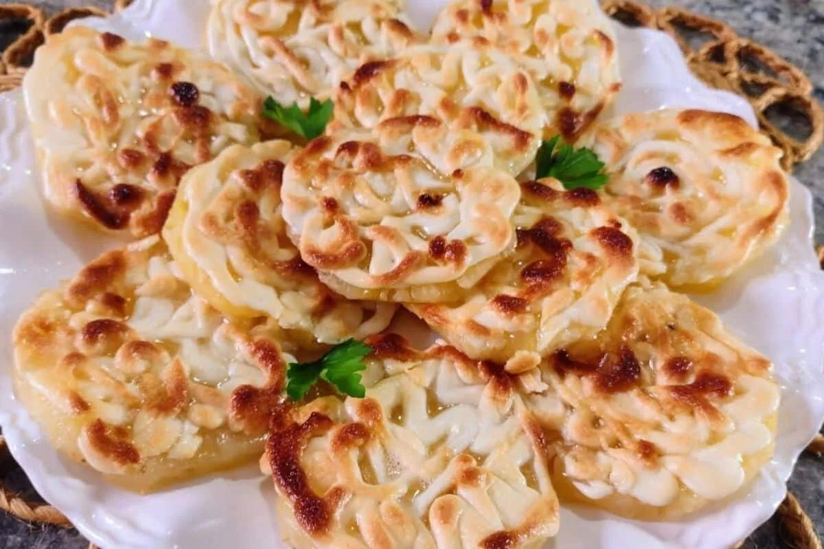 Sobremesa de abacaxi com apenas dois ingredientes que fica p