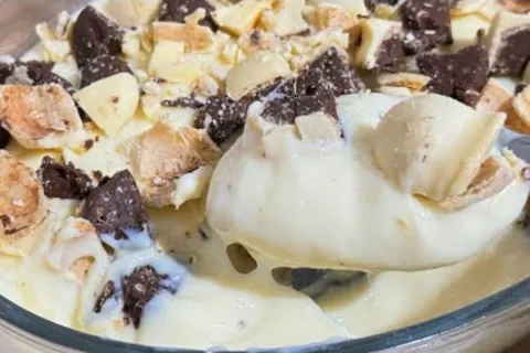 Sobremesa de limão com sonho de valsa: uma delícia que combi