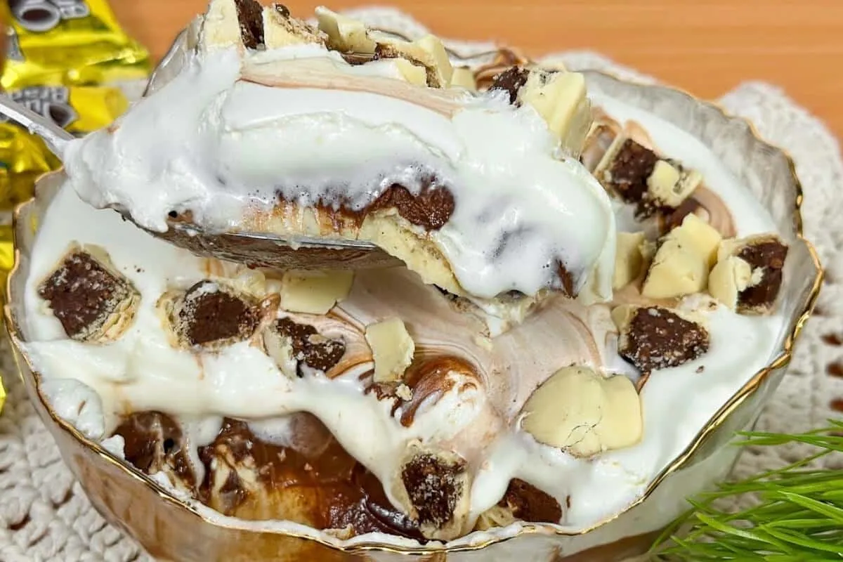 Sobremesa fácil e geladinha perfeita para essa época de nata