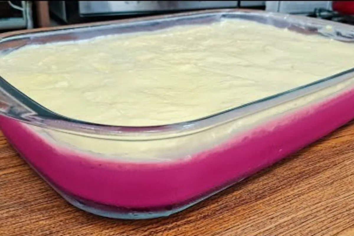 Sobremesa gelada de liquidificador deliciosa, que fica pront