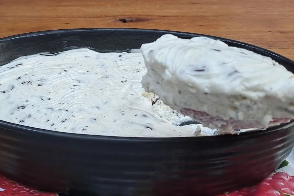 Sobremesa moça gelada: veja como é simples preparar essa del