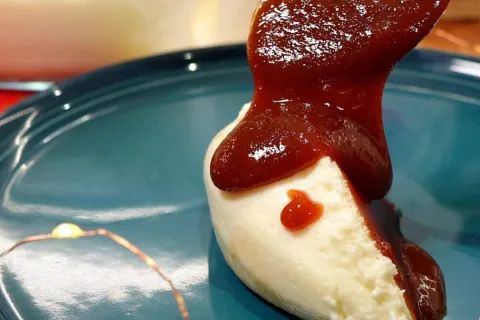 Sobremesa romeu e julieta na travessa, que não vai ao fogo e