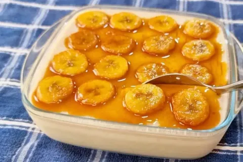 Sobremesa sem açúcar e sem forno, um doce simples, delicioso
