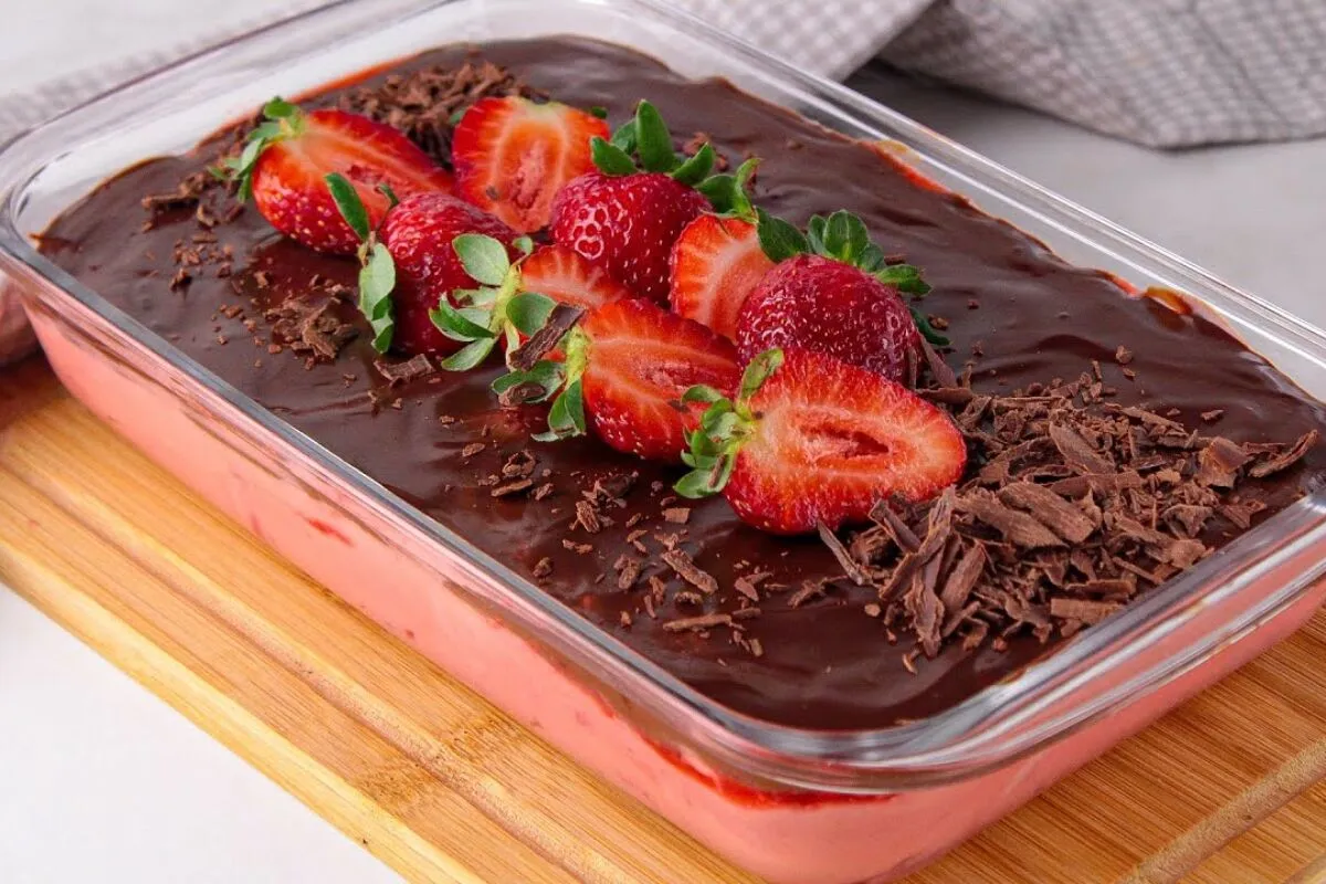 Sobremesa sensação, uma maravilha na travessa que combina ch