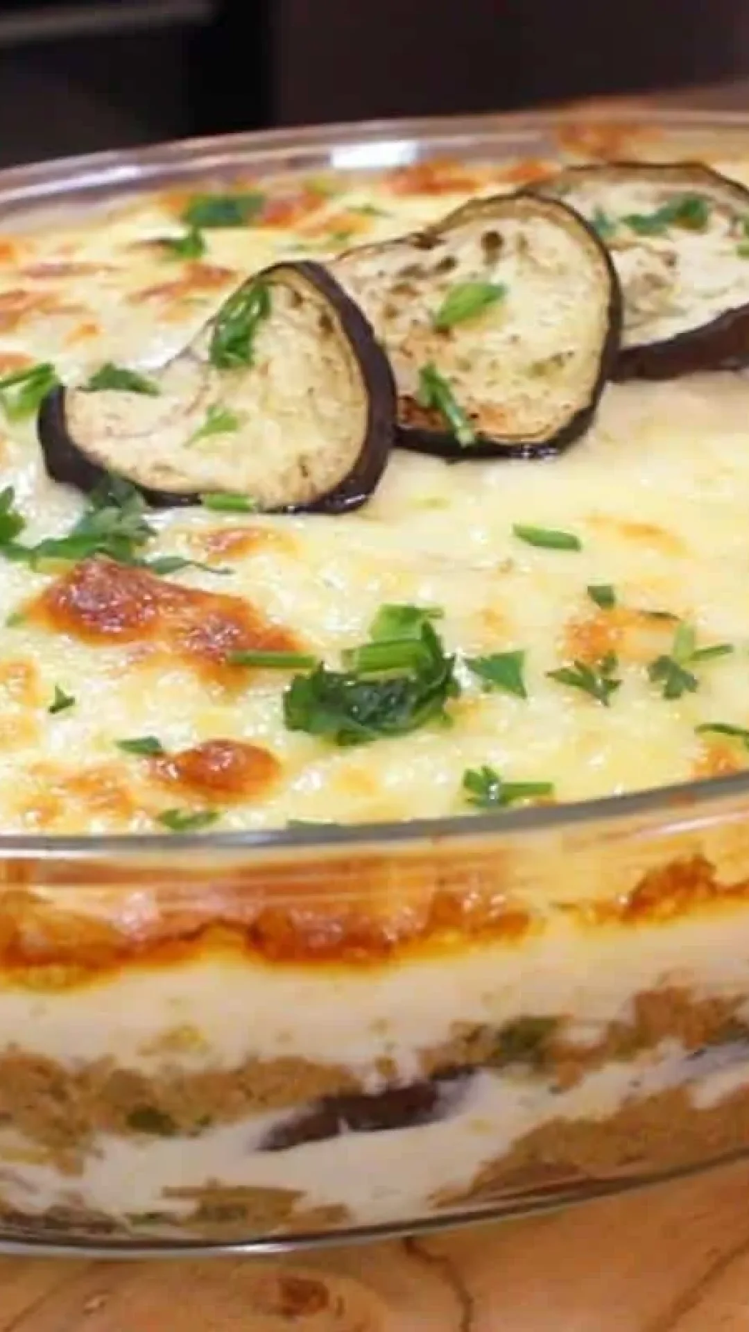 Aprenda a fazer lasanha de berinjela para deixar seu almoço de natal muito mais gostoso