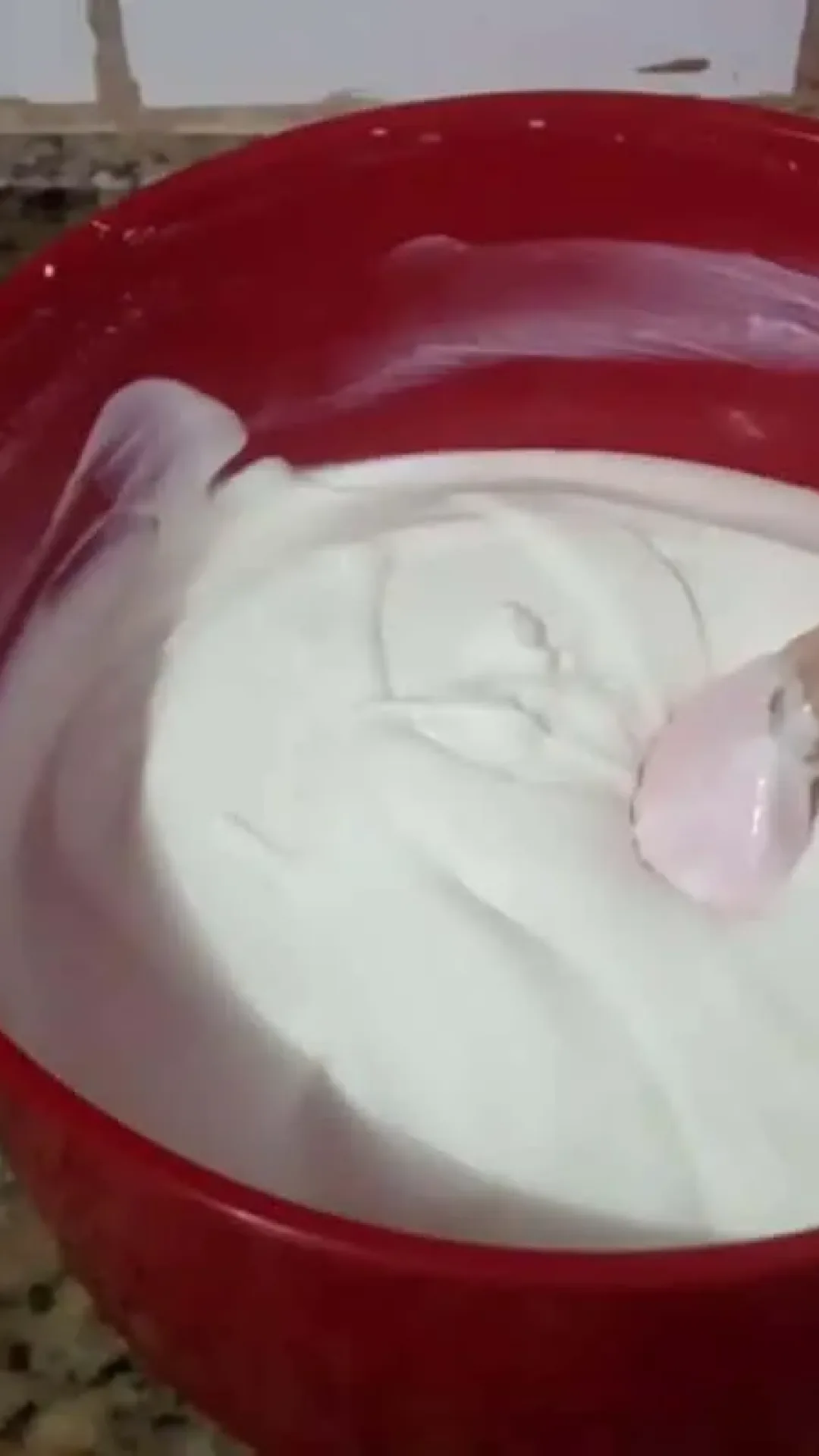 Aprenda a fazer recheio de bolo no pote bem fácil e econômico