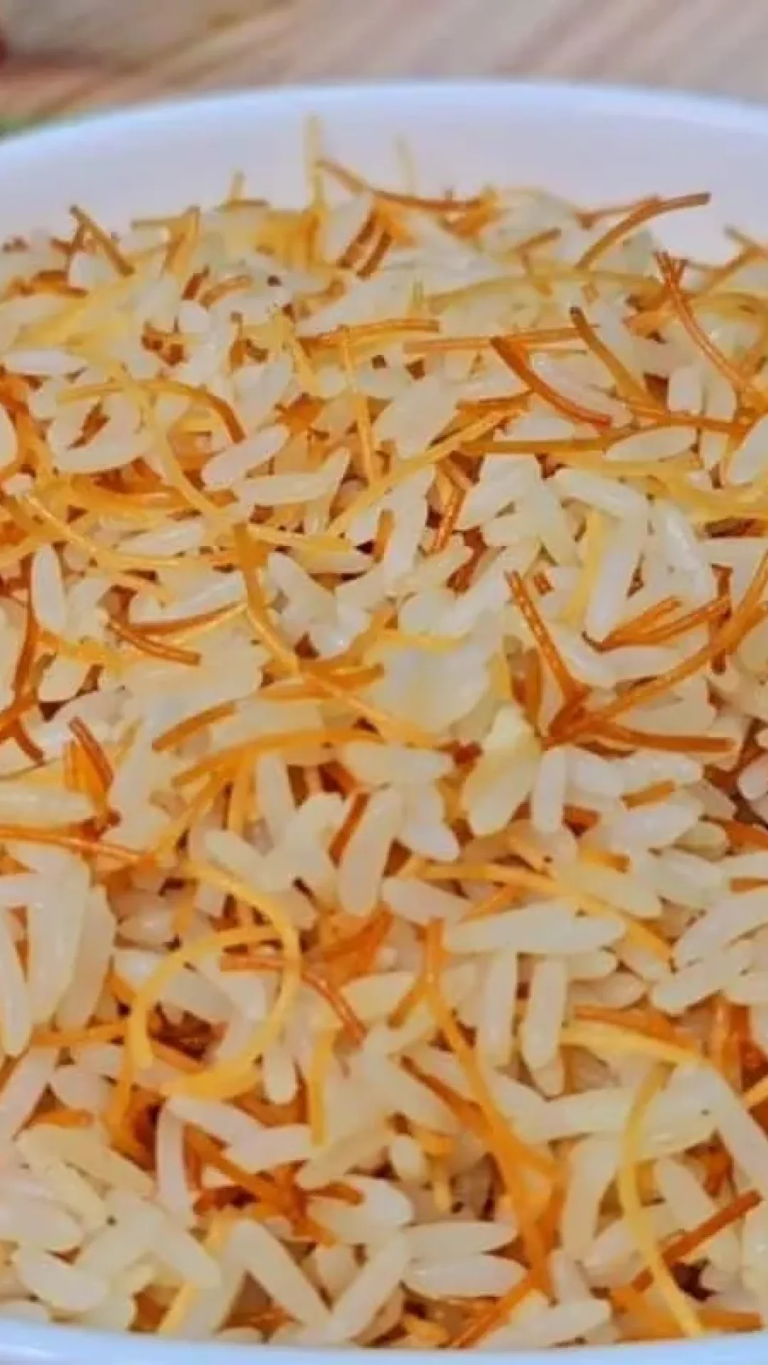 Arroz com macarrão ao estilo árabe delicioso, para diferenciar o cardápio do dia a dia