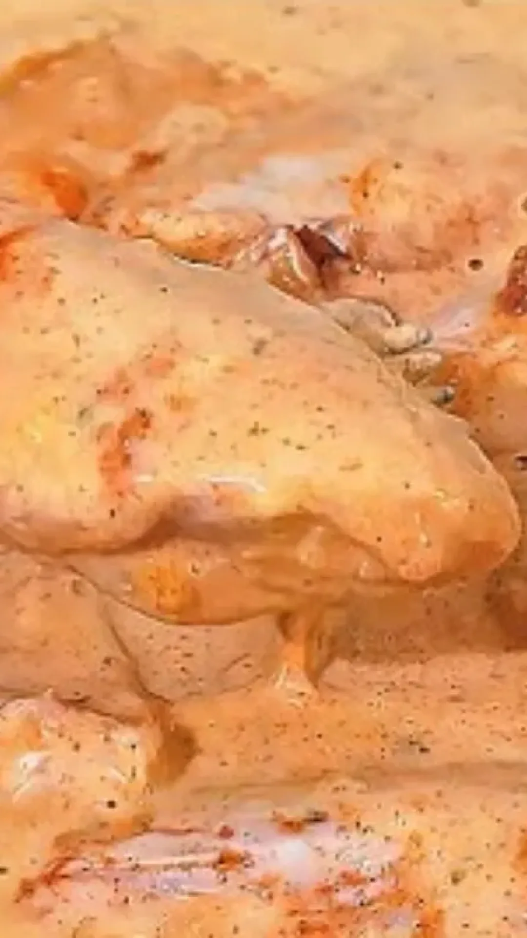 Asinha de frango crocante e empanada no creme, que fica tão gostosa que não vai sobrar nada