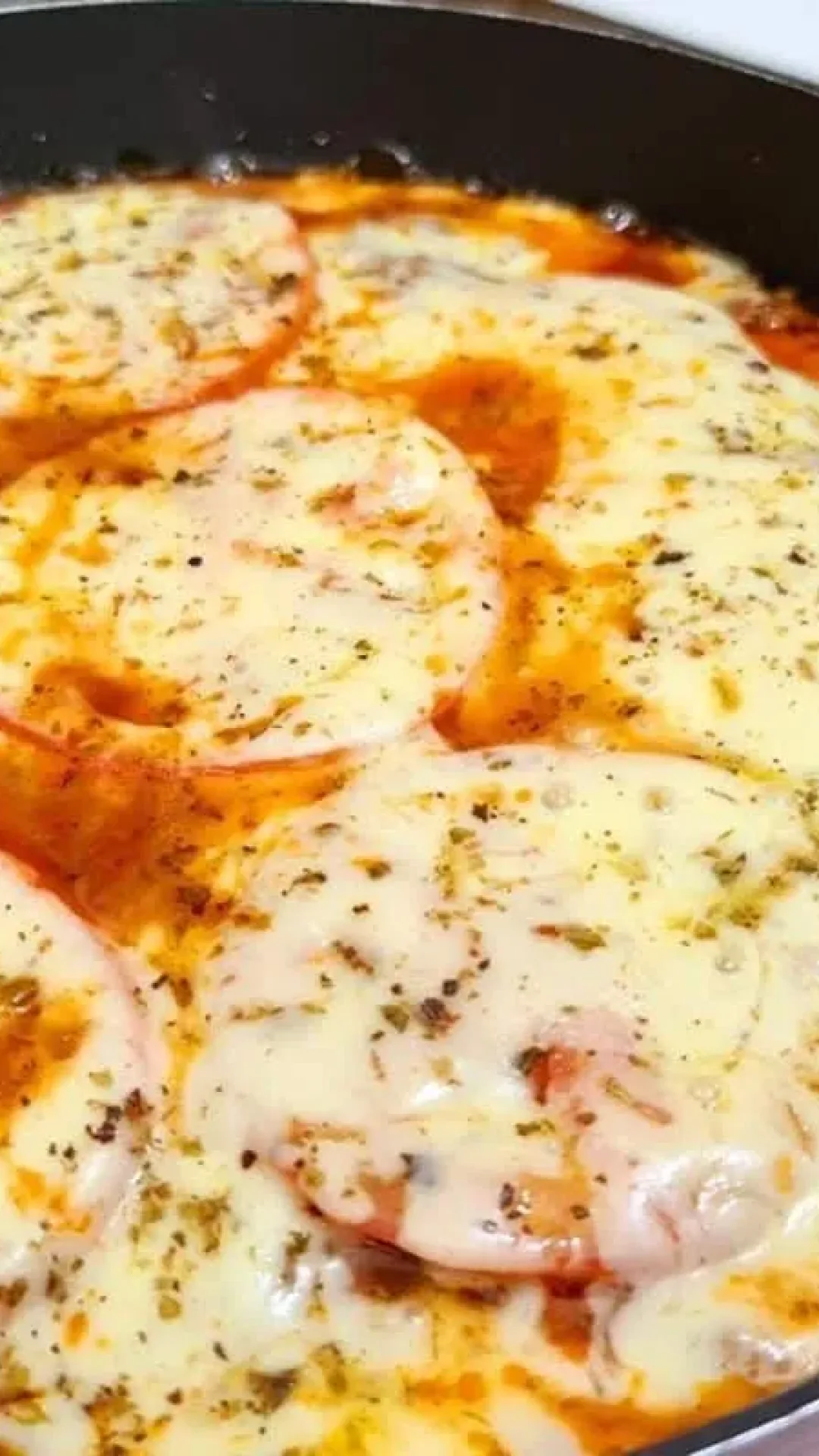 Berinjela na frigideira, um prato suculento e saboroso, feito de um jeito simples e diferente