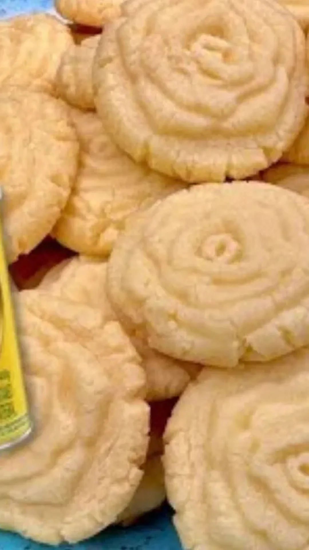 Biscoitinho de leite ninho que derrete na boca e é tão fácil de preparar que você não vai acreditar