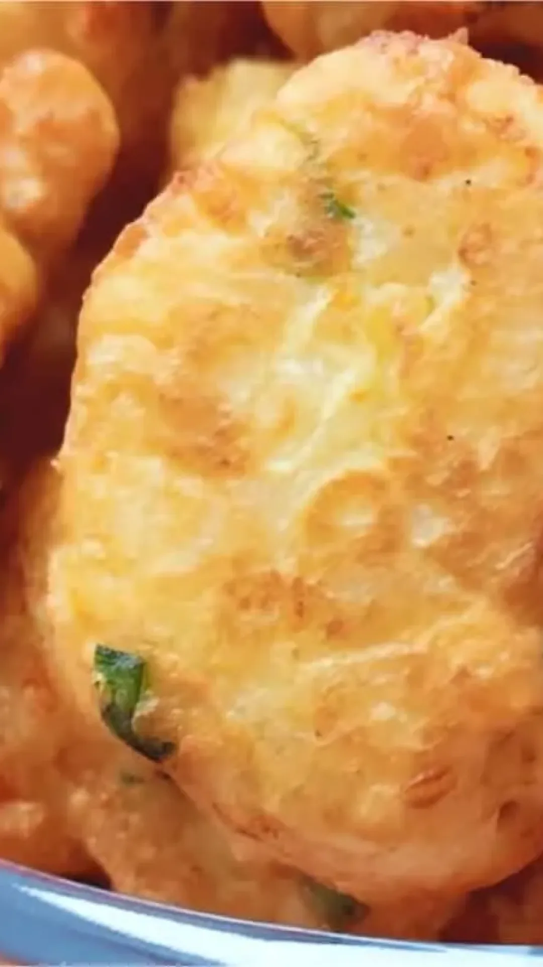 Bolinho de arroz: a receita fácil e prática para evitar o desperdício e servir um petisco delicioso