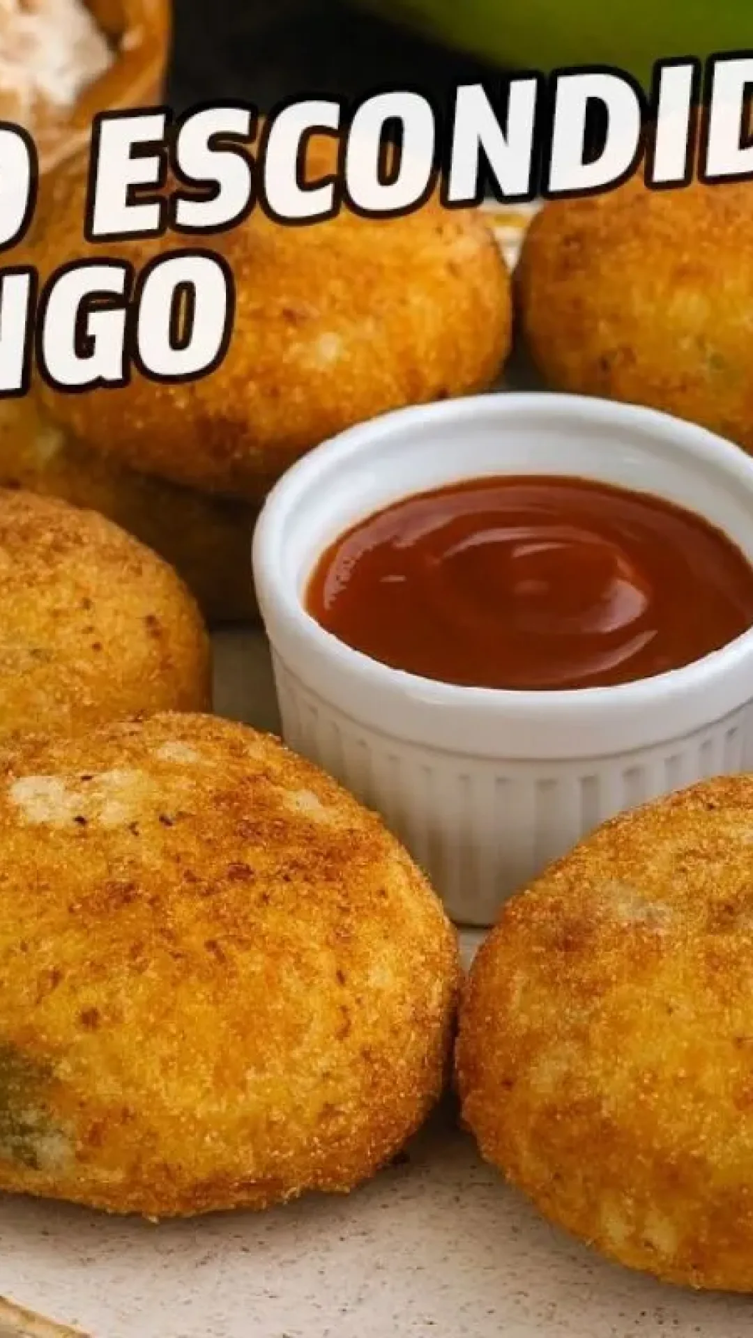 Bolinho de batata com frango cremoso que transformei do escondidinho tradicional em petisco