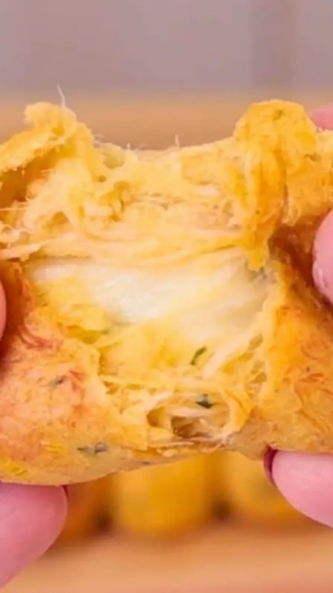 Bolinho fit de frango, delicioso e proteico, para fazer na airfryer de um jeito saudável