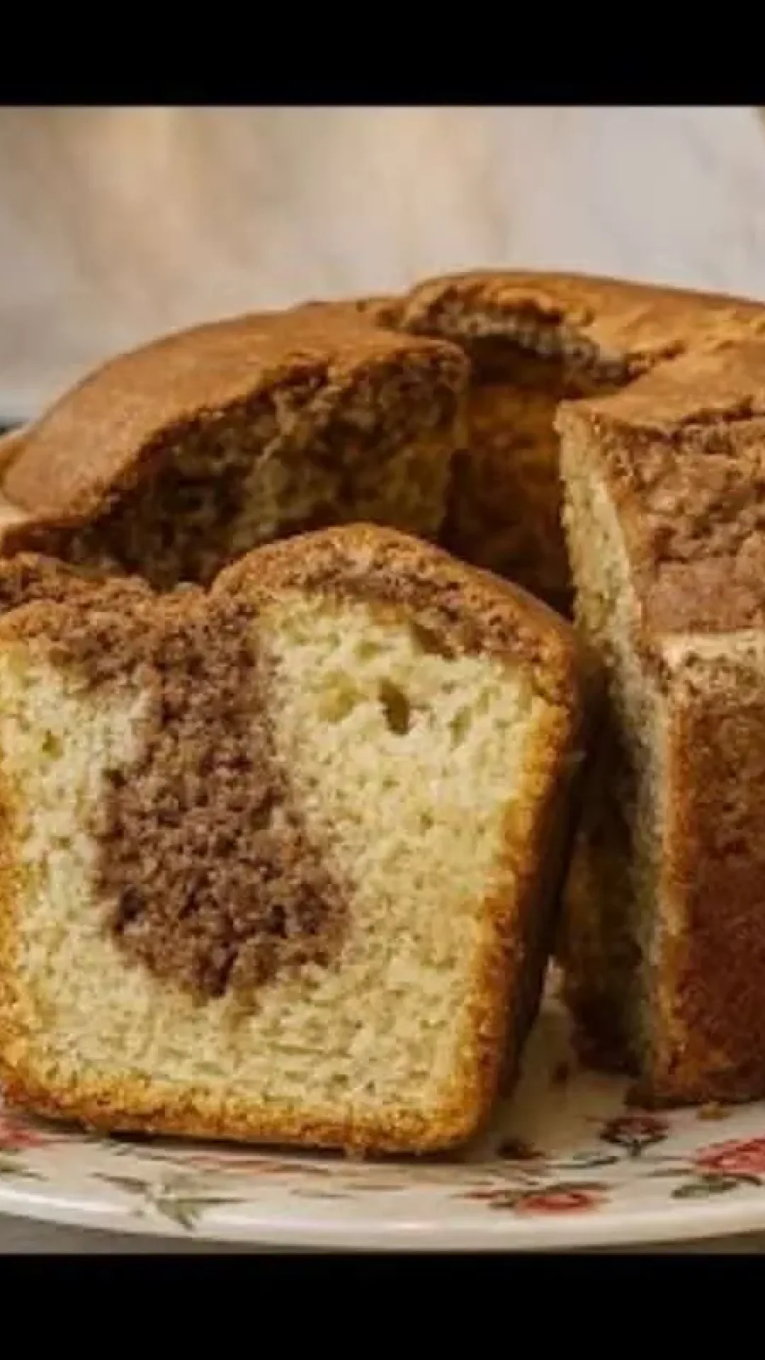 Bolo de limão com chocolate de liquidificador que fica super fofinho para você fazer hoje mesmo