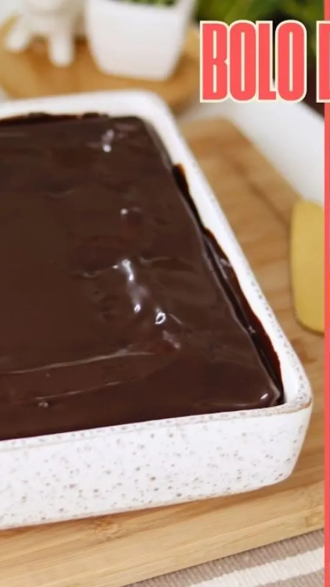 Bolo de maracujá, uma receita super fofinha com uma cobertura de falso brigadeiro irresistível