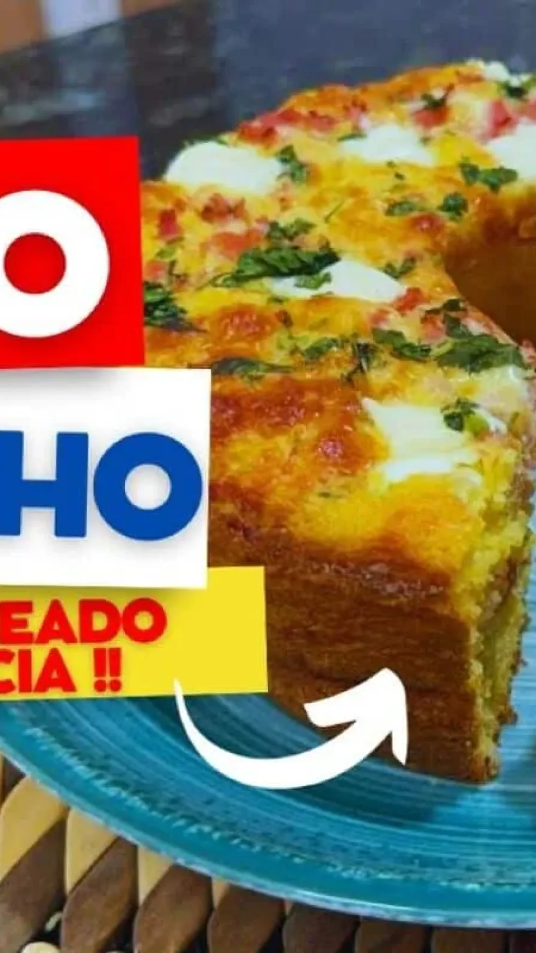 Bolo de milho salgado e recheado para servir como um lanche especial para sua família