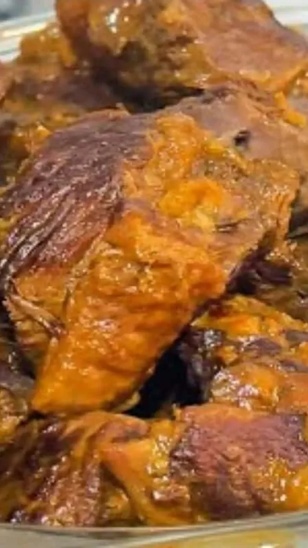 Carne de panela de pressão com paleta, que fica muito suculenta e chega a derreter na boca