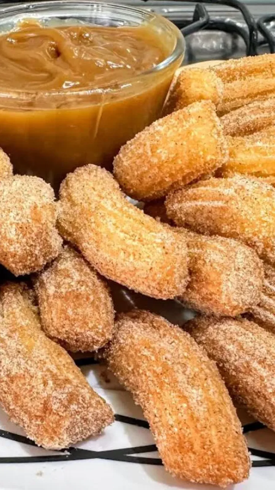 Churros caseiro: veja como fazer essa delícia de um jeito muito fácil e sem segredos