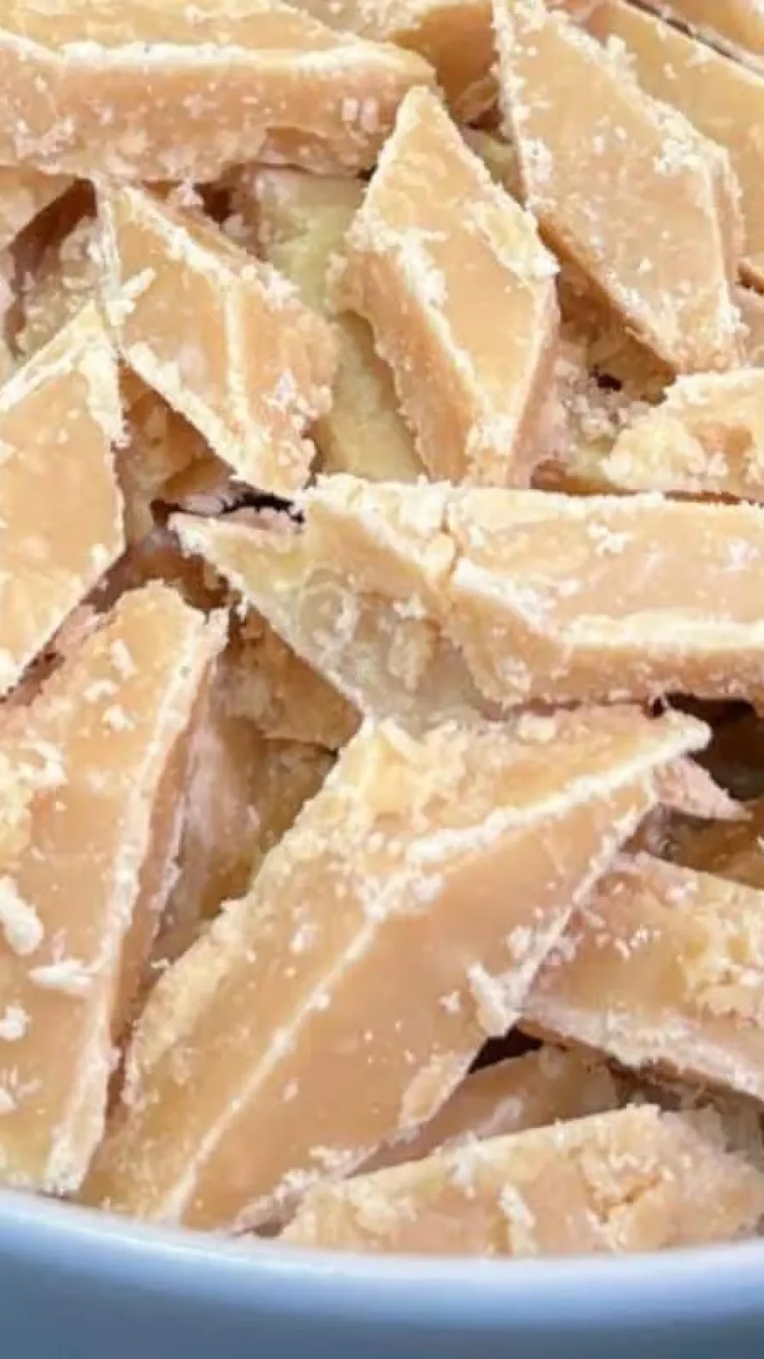 Cocada simples: aprenda a preparar esse doce clássico e tradicional que todo mundo ama de um jeito fácil