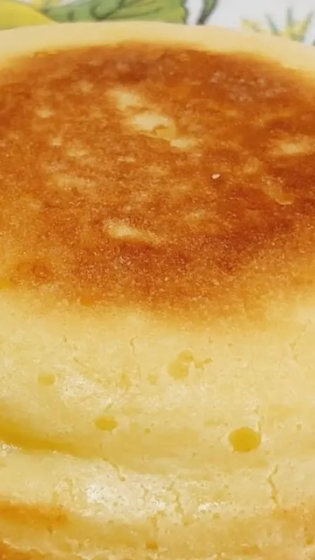 Como fazer pão de frigideira bem fofinho misturando maizena, creme de leite e tapioca