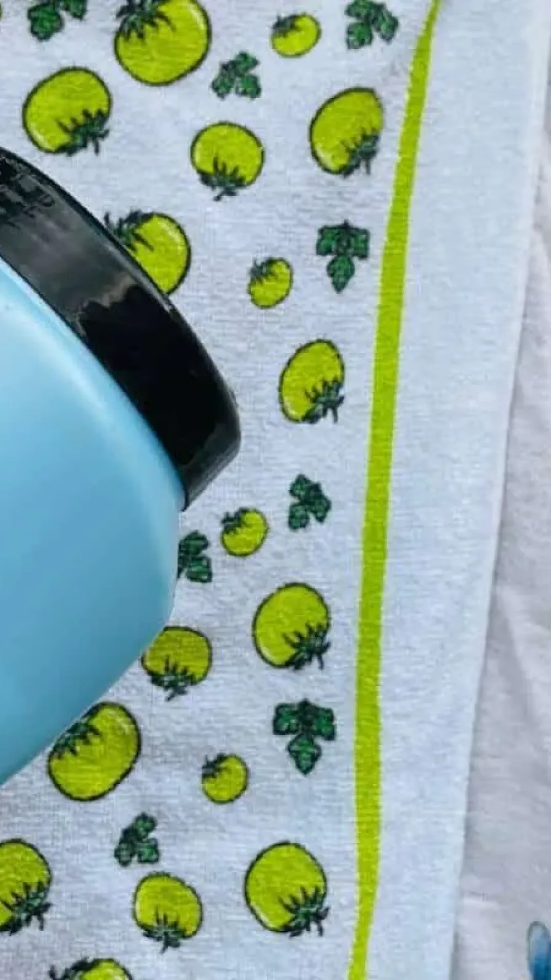 Como lavar pano de prato fedido e manchado: não precisa mais jogar os seus no lixo