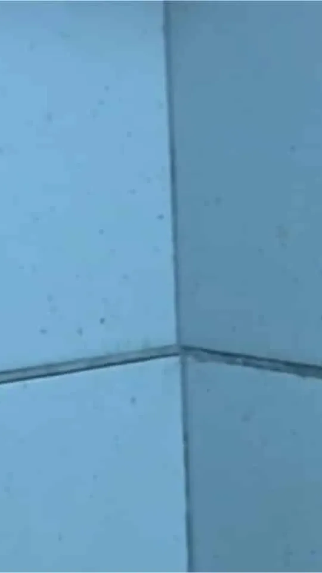 Como limpar azulejo engordurado da cozinha: dica super simples e barata de fazer