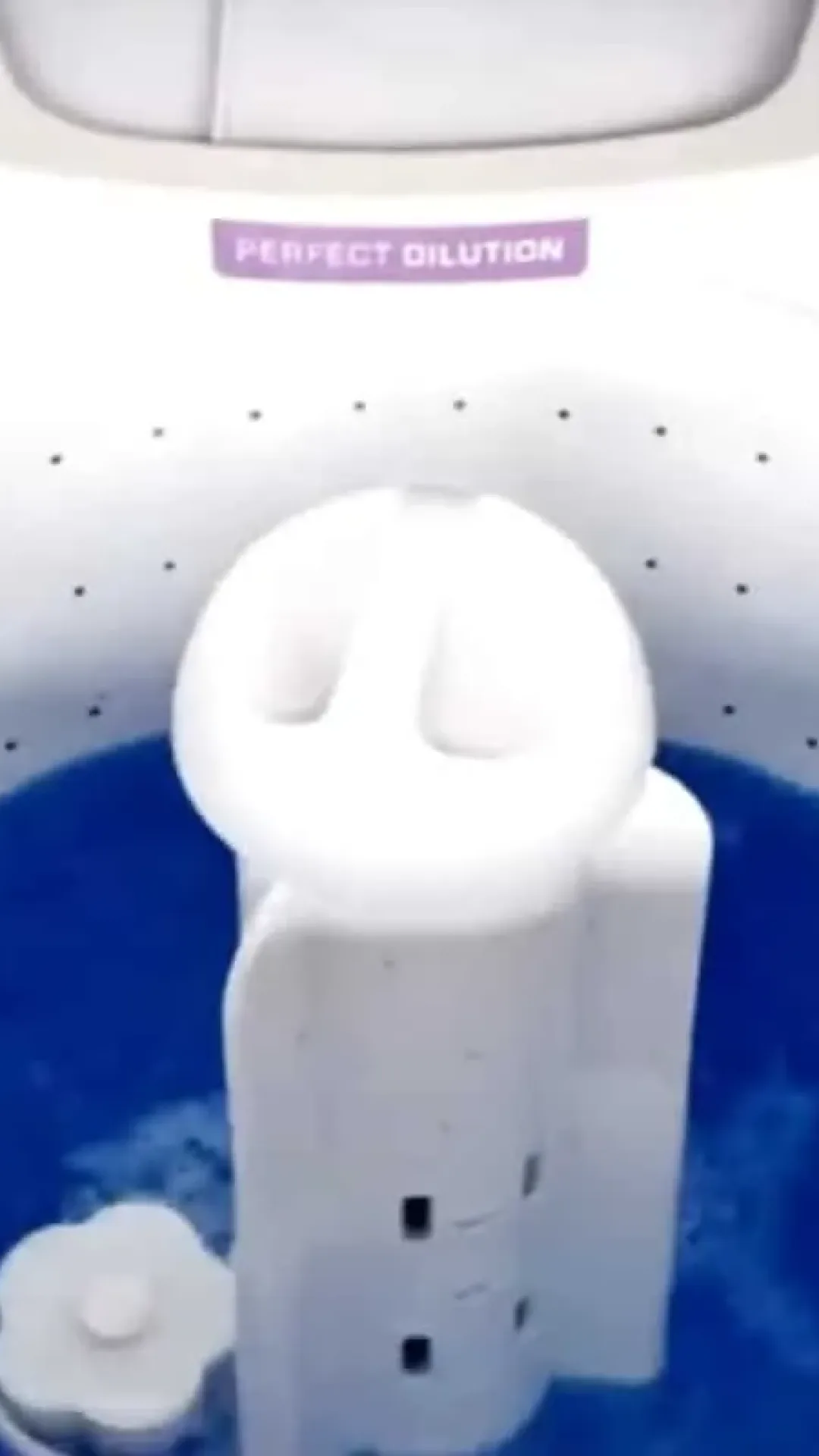 Como tirar mau cheiro de toalhas e qualquer mancha de um jeito super fácil