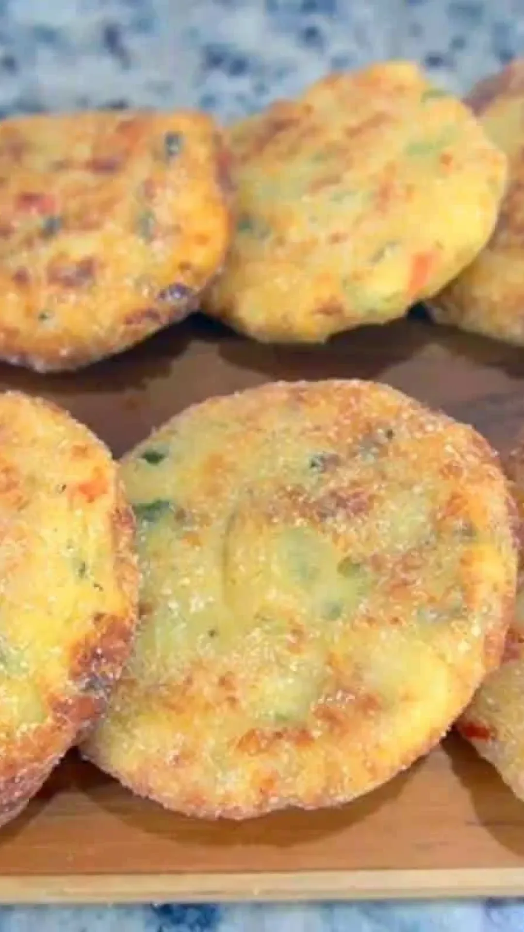 Croquete de batata um bolinho frito delicioso e fica especial em qualquer ocasião
