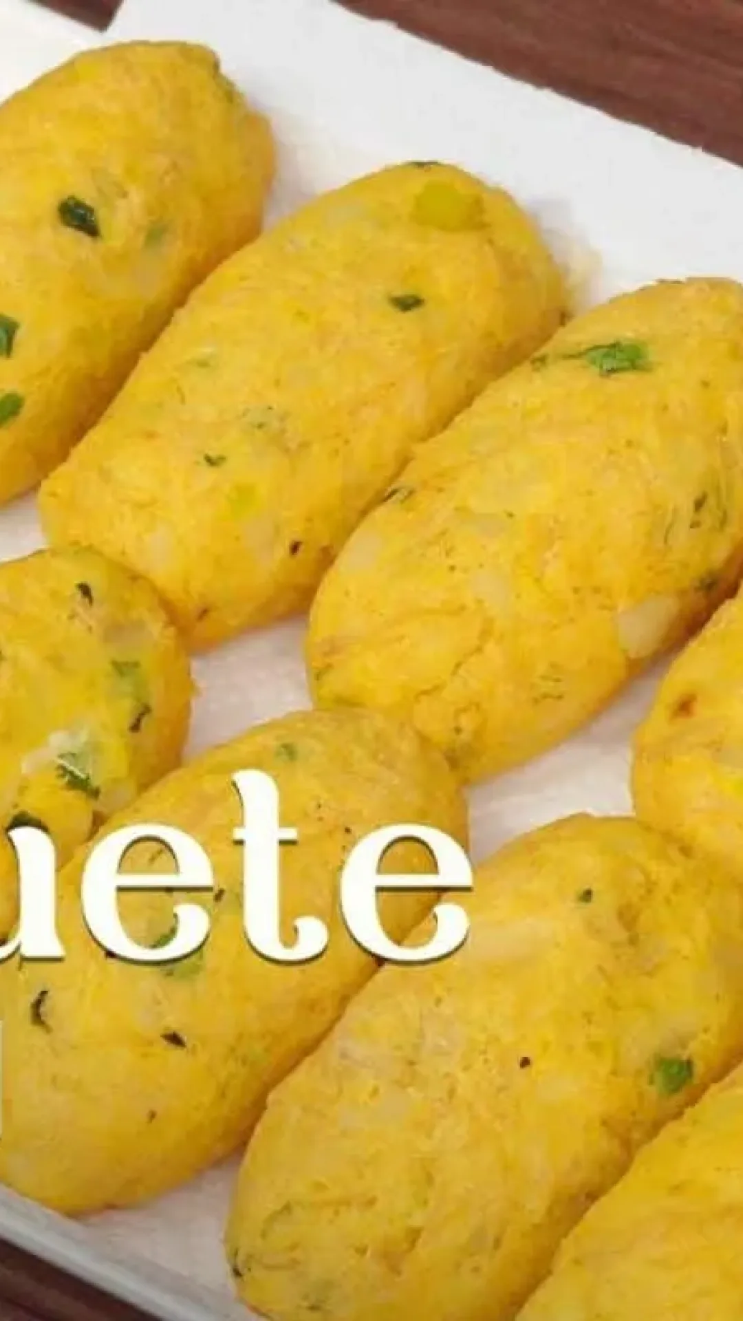 Croquete de frango saudável e sequinho feito com batata e muito sabor