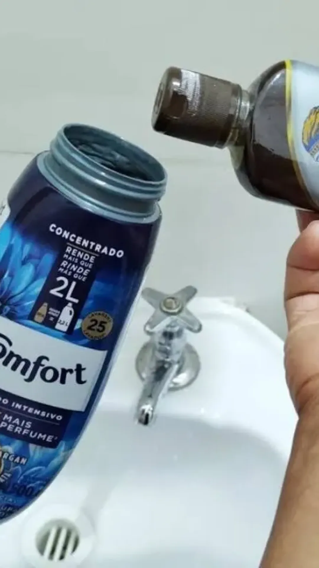 Dica de como deixar o piso limpo e brilhando na sua casa sem muito esforço