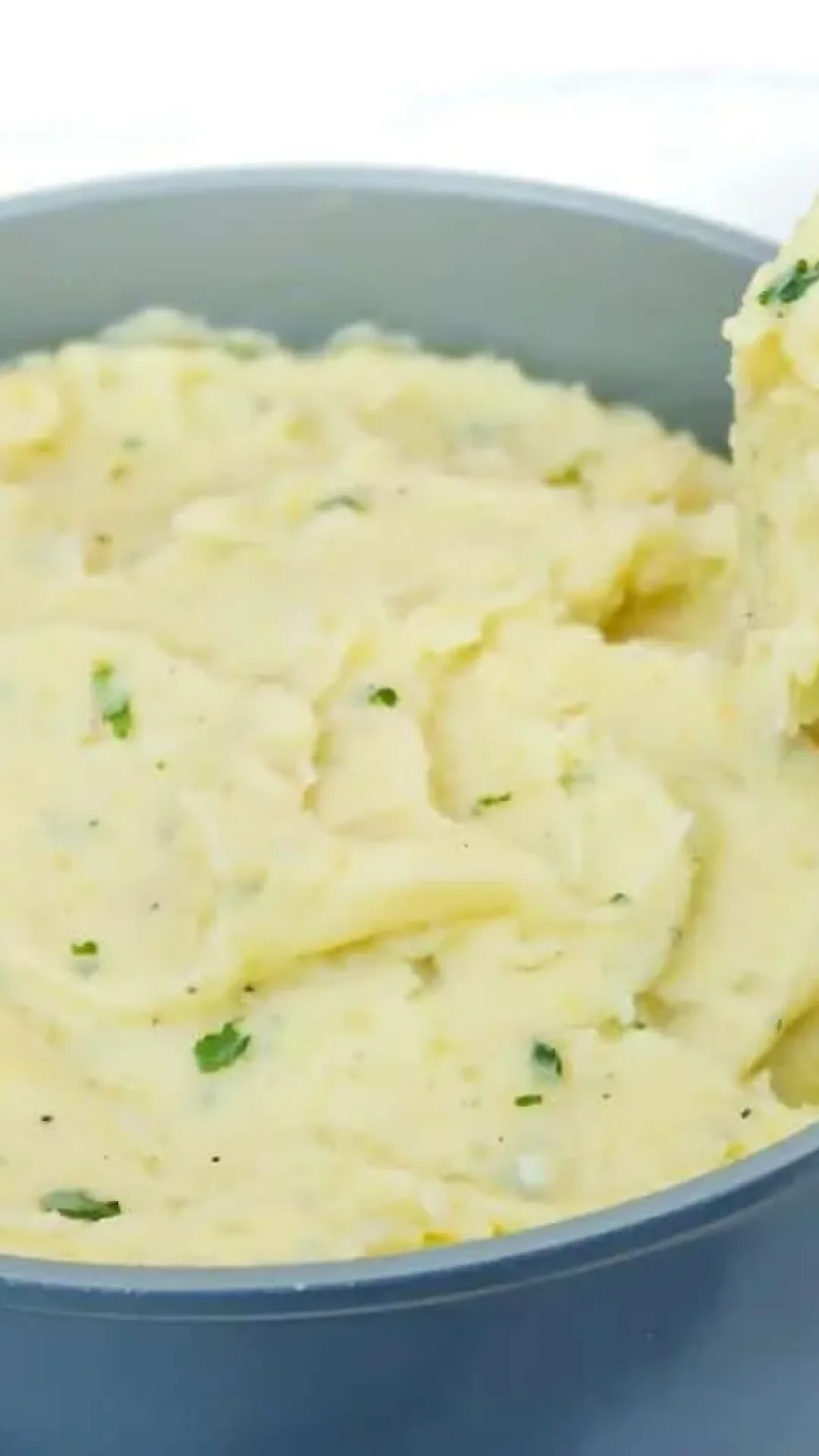 É assim que eu faço o purê de batatas de mais perfeito e gostoso de todos para o natal