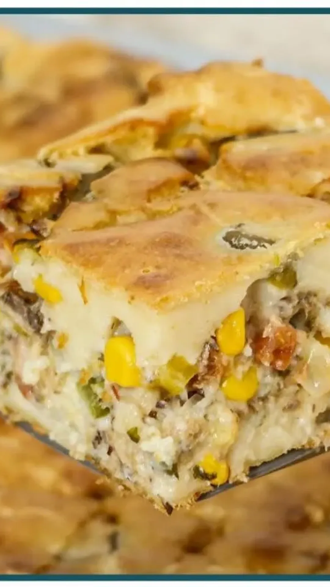 Empanada de sardinha com massa macia e recheio bem temperado