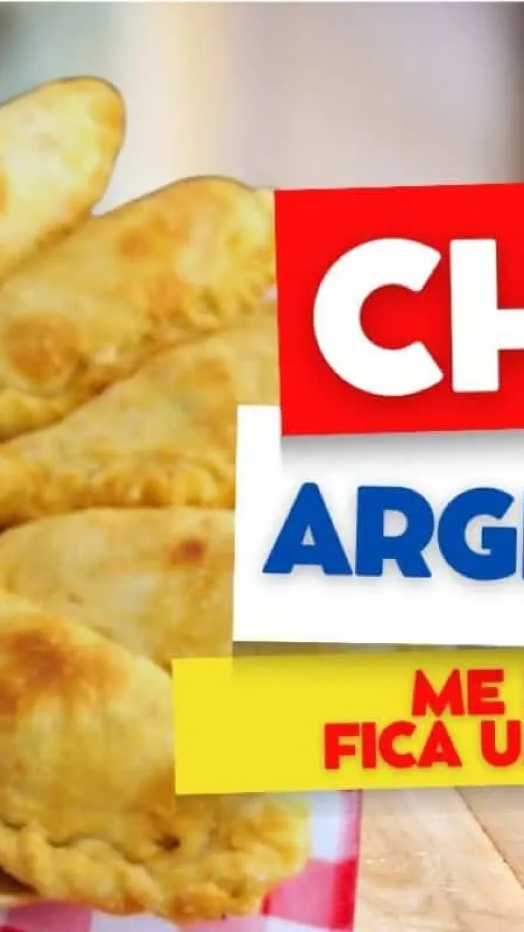 Empanadas argentinas fritas que ficam bem sequinhas e crocantes para você servir no lanche
