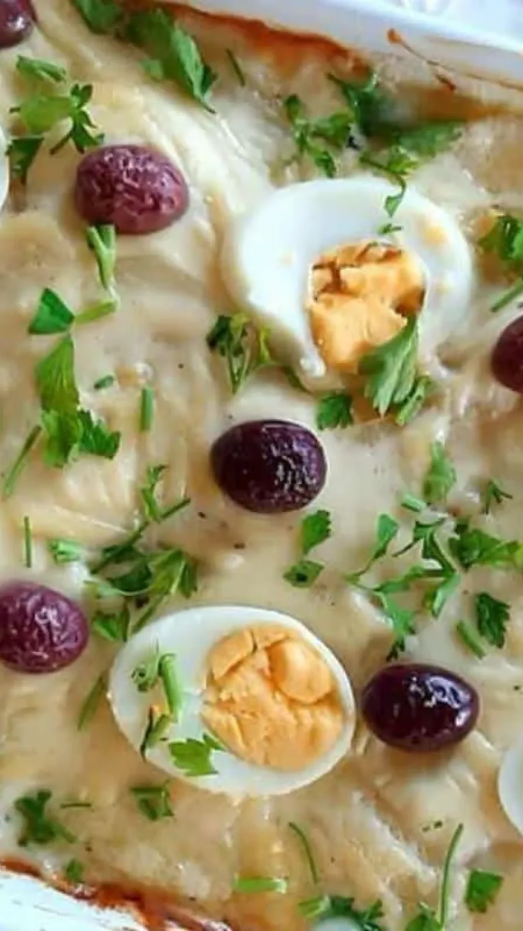 Essa batata à portuguesa fica gostosa demais para fazer apenas no natal