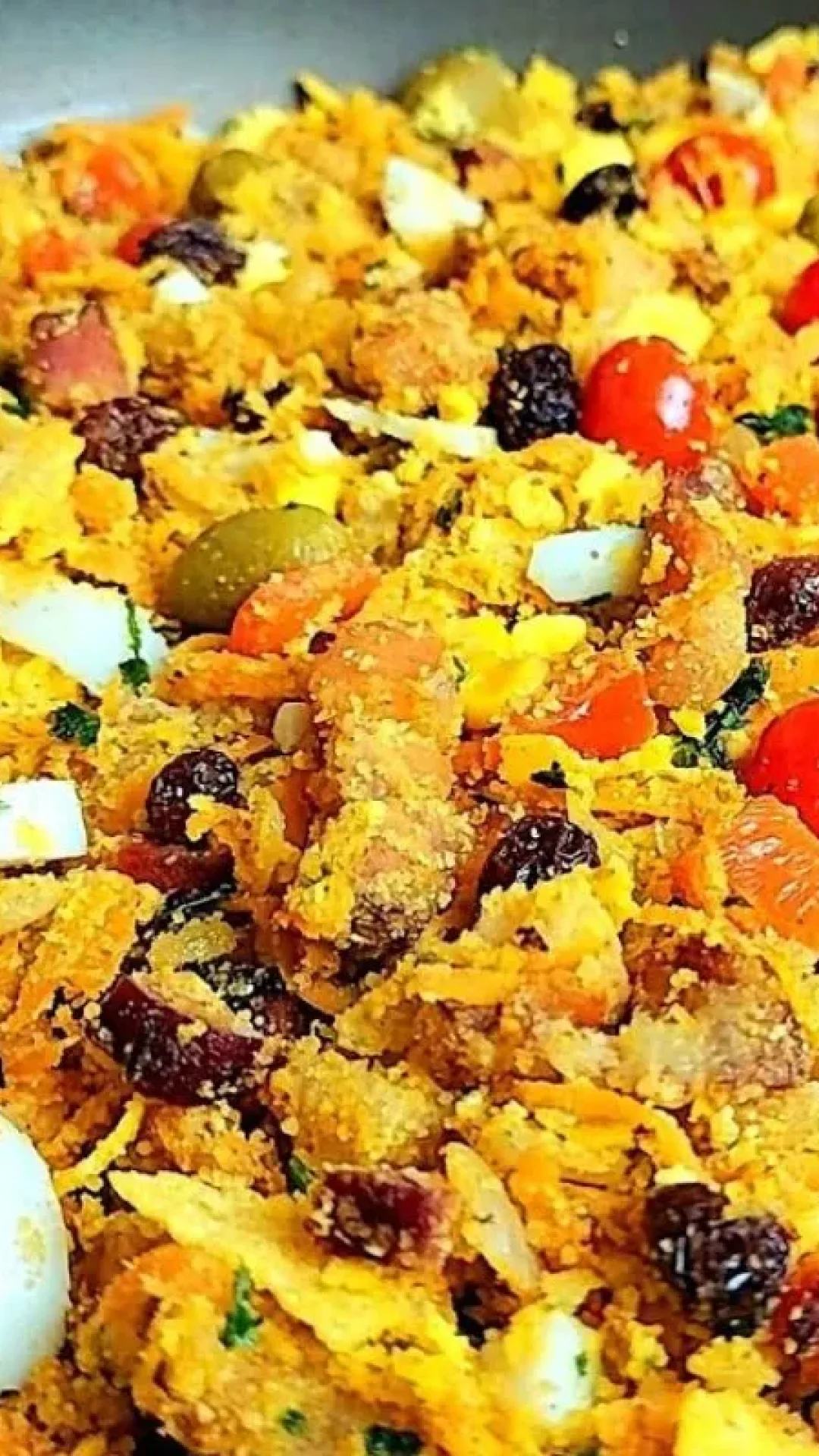 Farofa completa para o Natal: farofa mais completa para o Natal ou para o churrasco, úmida e deliciosa