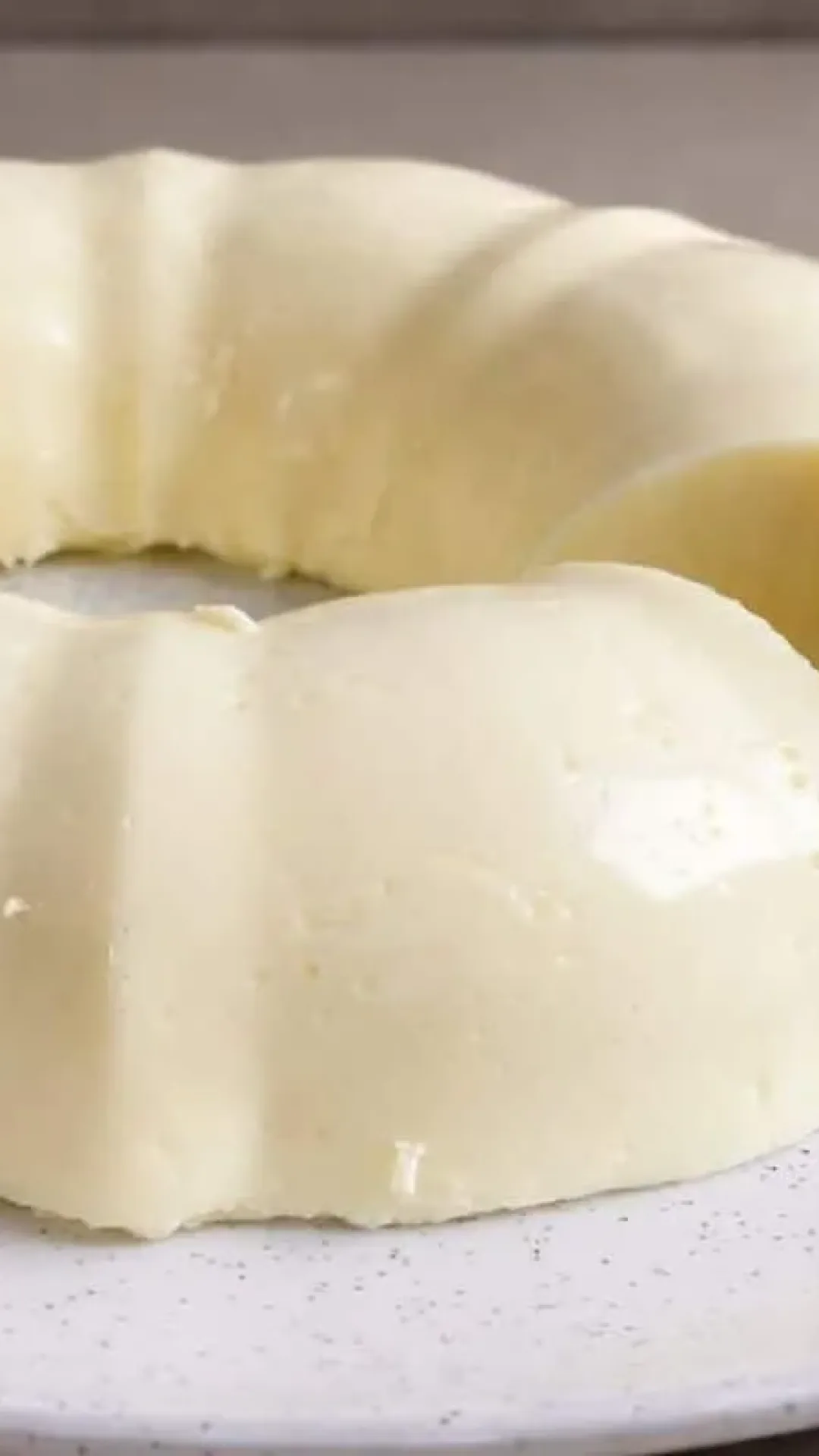 Flan fácil de liquidificador: uma sobremesa rápida, cremosa e geladinha, que todos amam