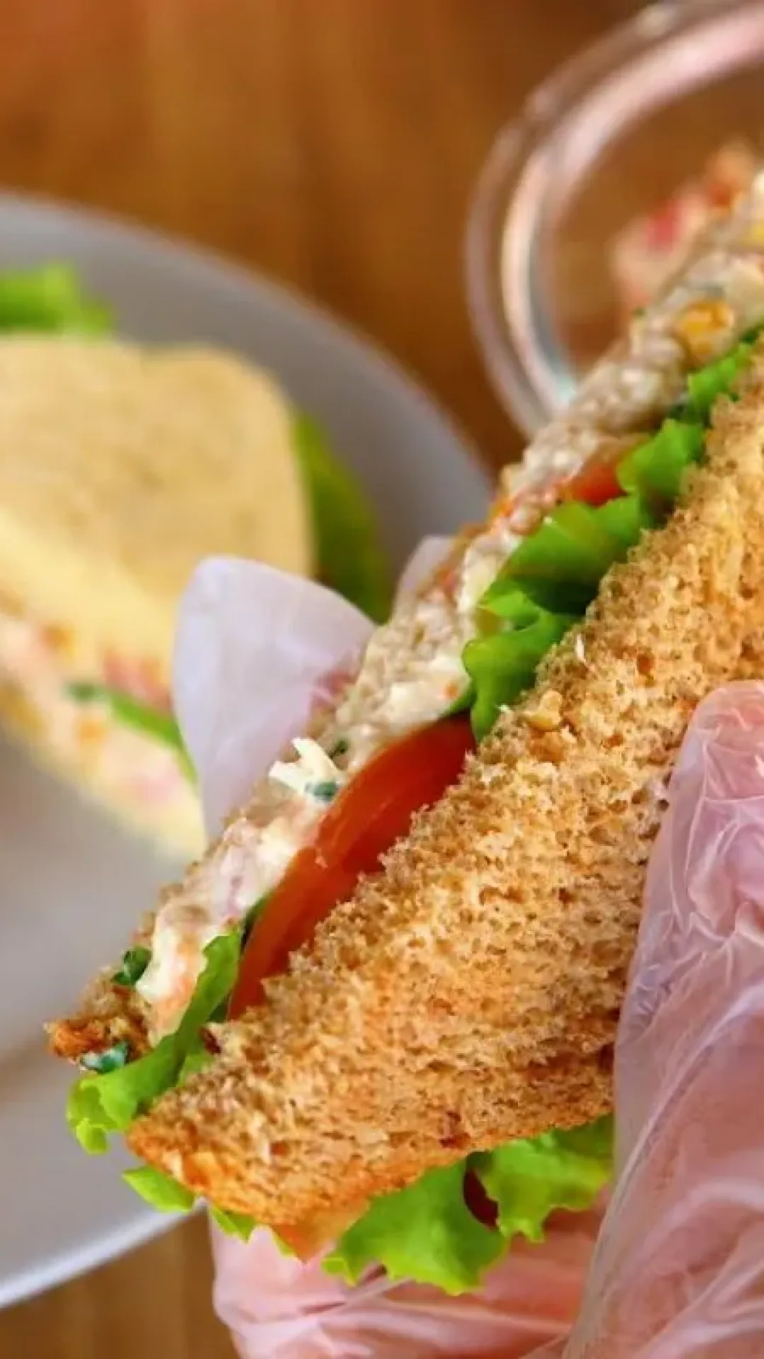 Frango cremoso delicioso para lanches rápidos, rende muito e fica super molhadinho