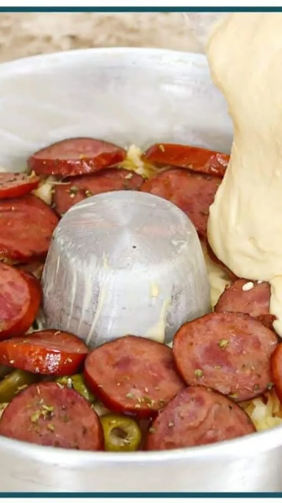 Lanche de forno recheado e muito macio que derrete na boca e ninguém consegue resistir