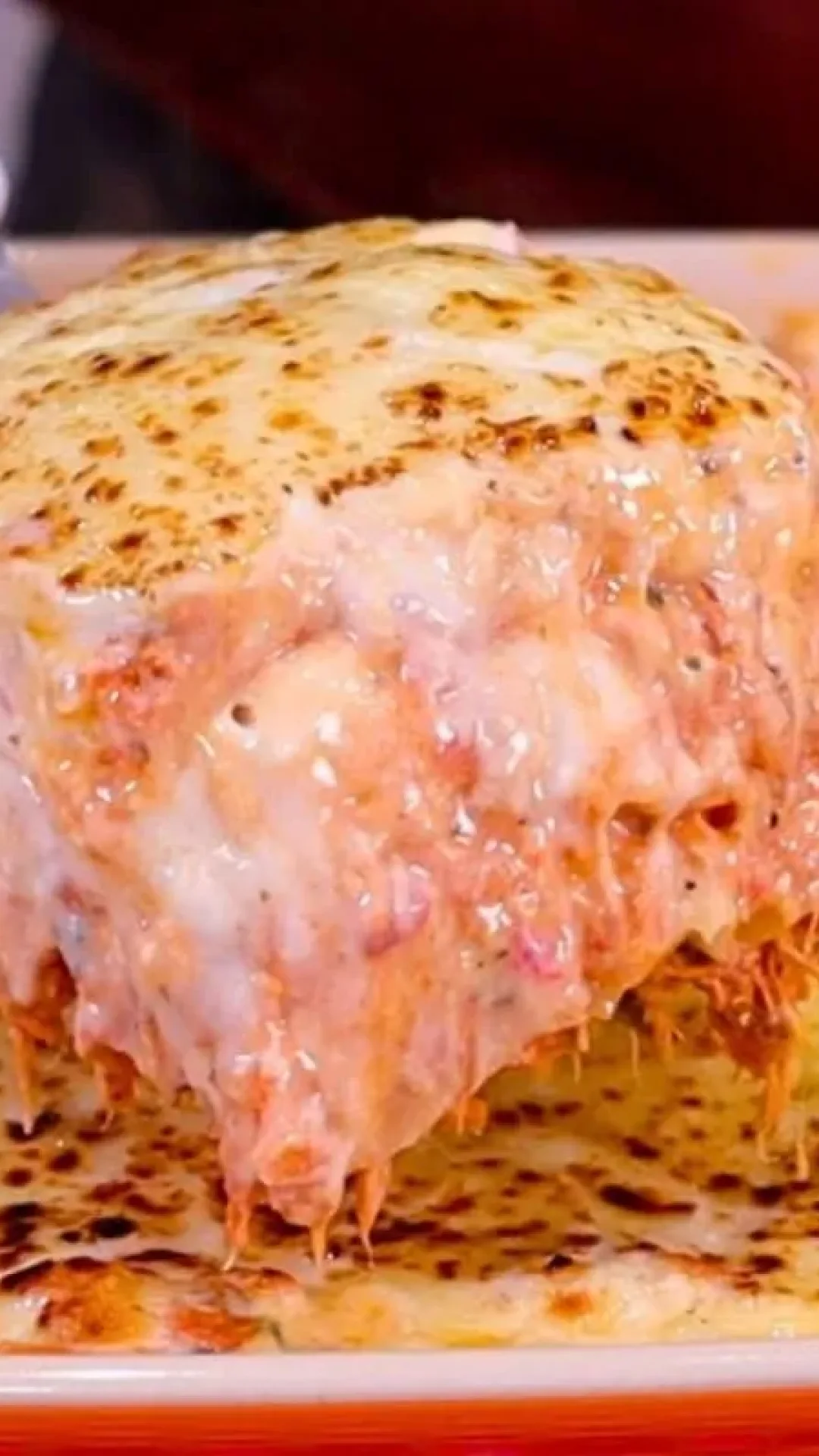 Lasanha de frango cremosa e perfeita para o almoço de domingo, uma receita incrível