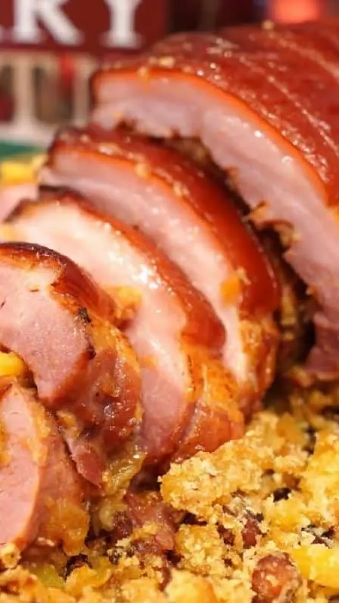 Lombo de natal recheado: veja o segredo para ficar molhadinho e suculento